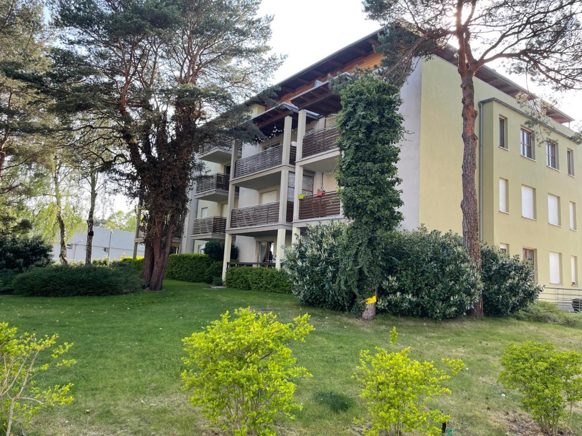Apartament Przystan W Ustce - 120 M2 - 200 M Od Plazy Mickiewicza 2 Ustka Exteriör bild