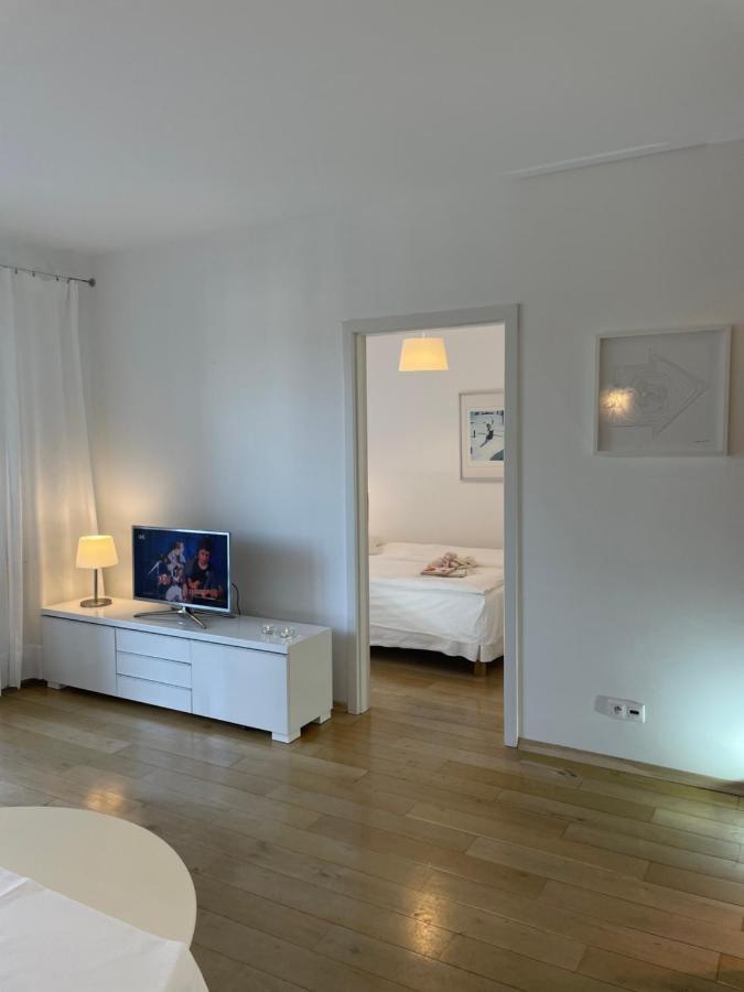 Apartament Przystan W Ustce - 120 M2 - 200 M Od Plazy Mickiewicza 2 Ustka Exteriör bild
